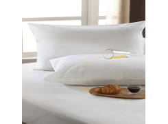 Protetor de Travesseiro Branco Teka Comfort Dry 200 Fios